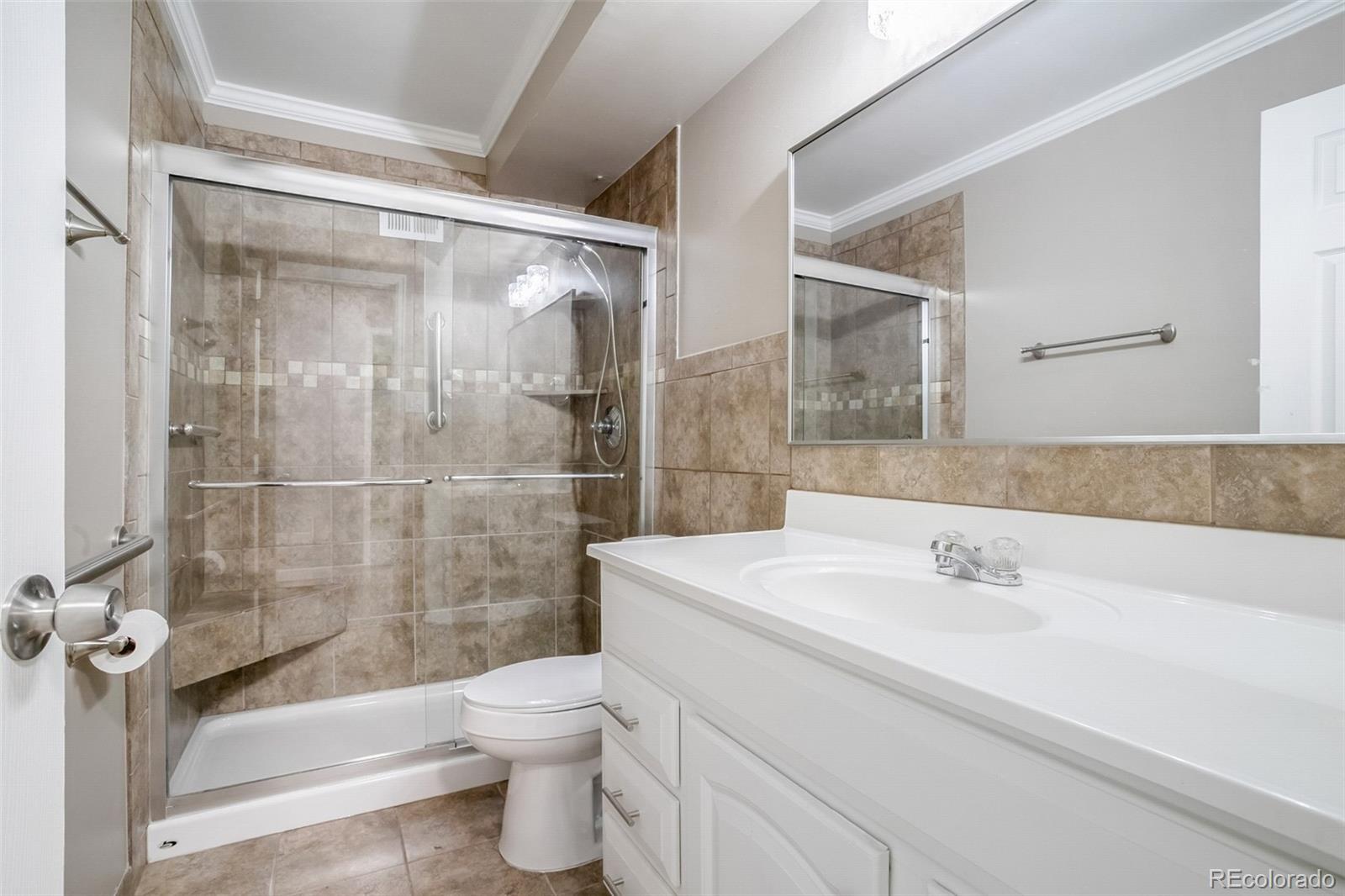 MLS Image #18 for 795 s alton way,denver, Colorado