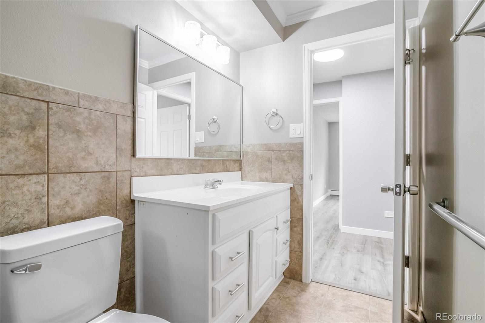 MLS Image #19 for 795 s alton way,denver, Colorado