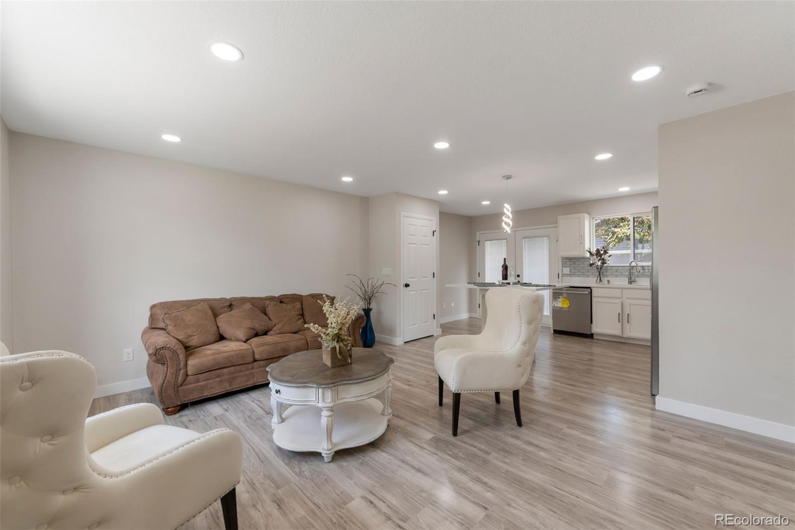 MLS Image #2 for 18949 w 60th place,golden, Colorado