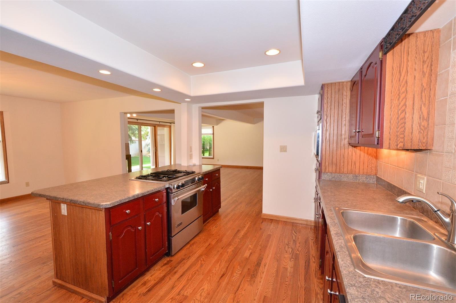 MLS Image #10 for 3123  broadmoor valley road,colorado springs, Colorado