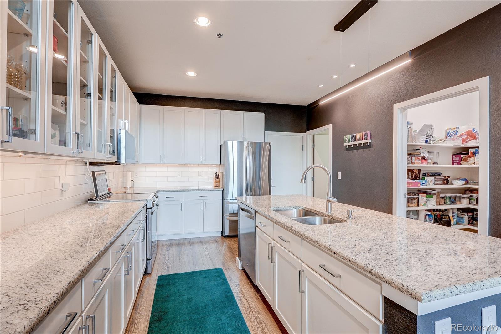 MLS Image #15 for 7700 e 29th avenue,denver, Colorado