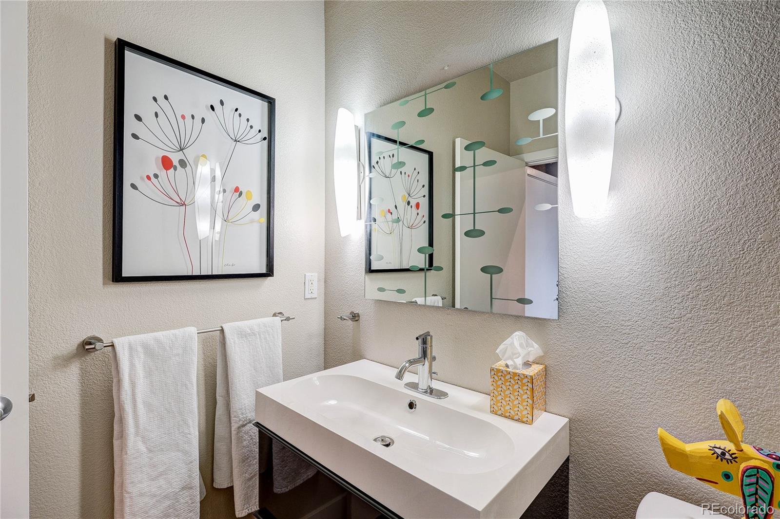 MLS Image #18 for 7700 e 29th avenue,denver, Colorado