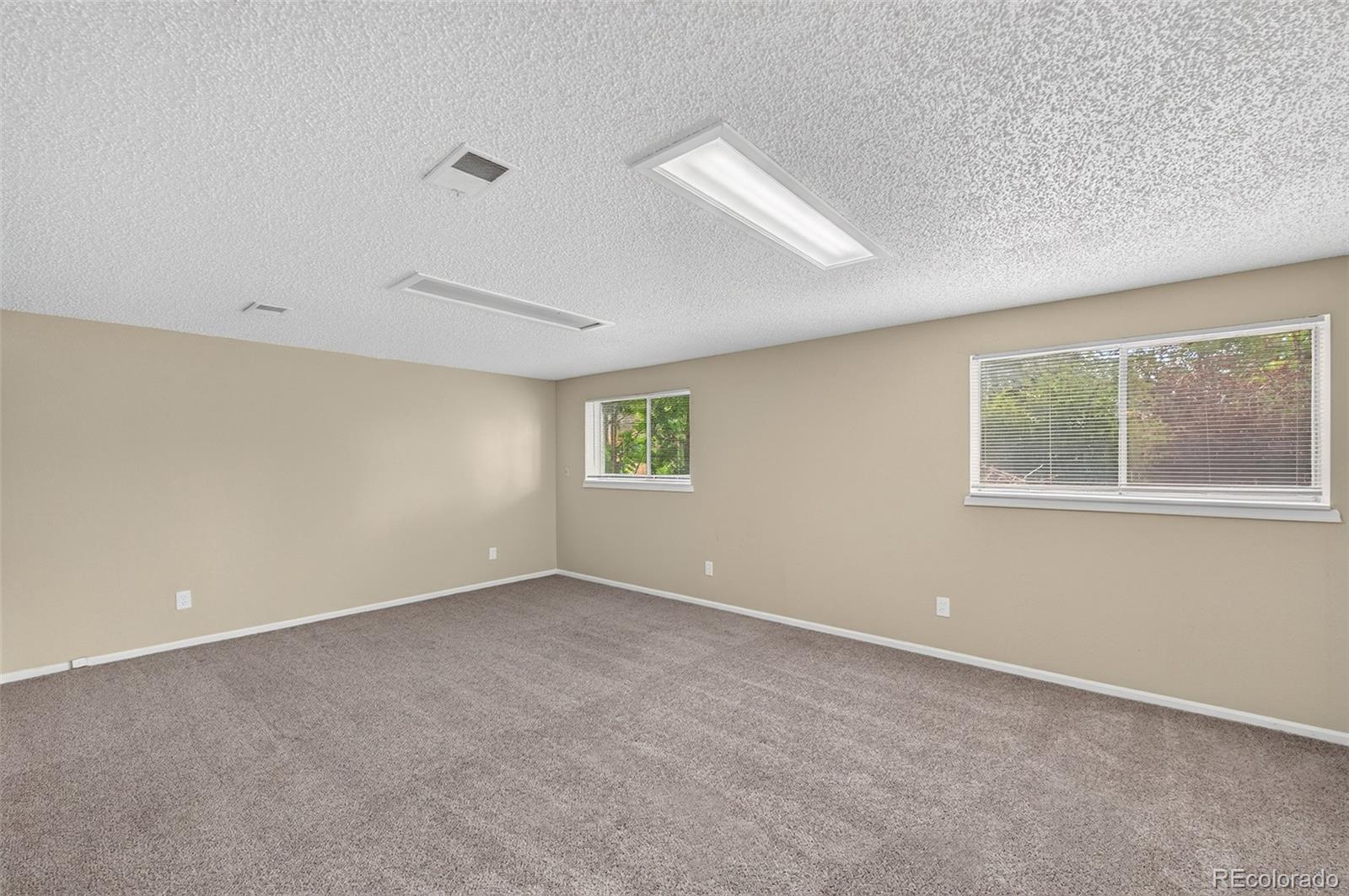 MLS Image #14 for 446 s lima circle,aurora, Colorado