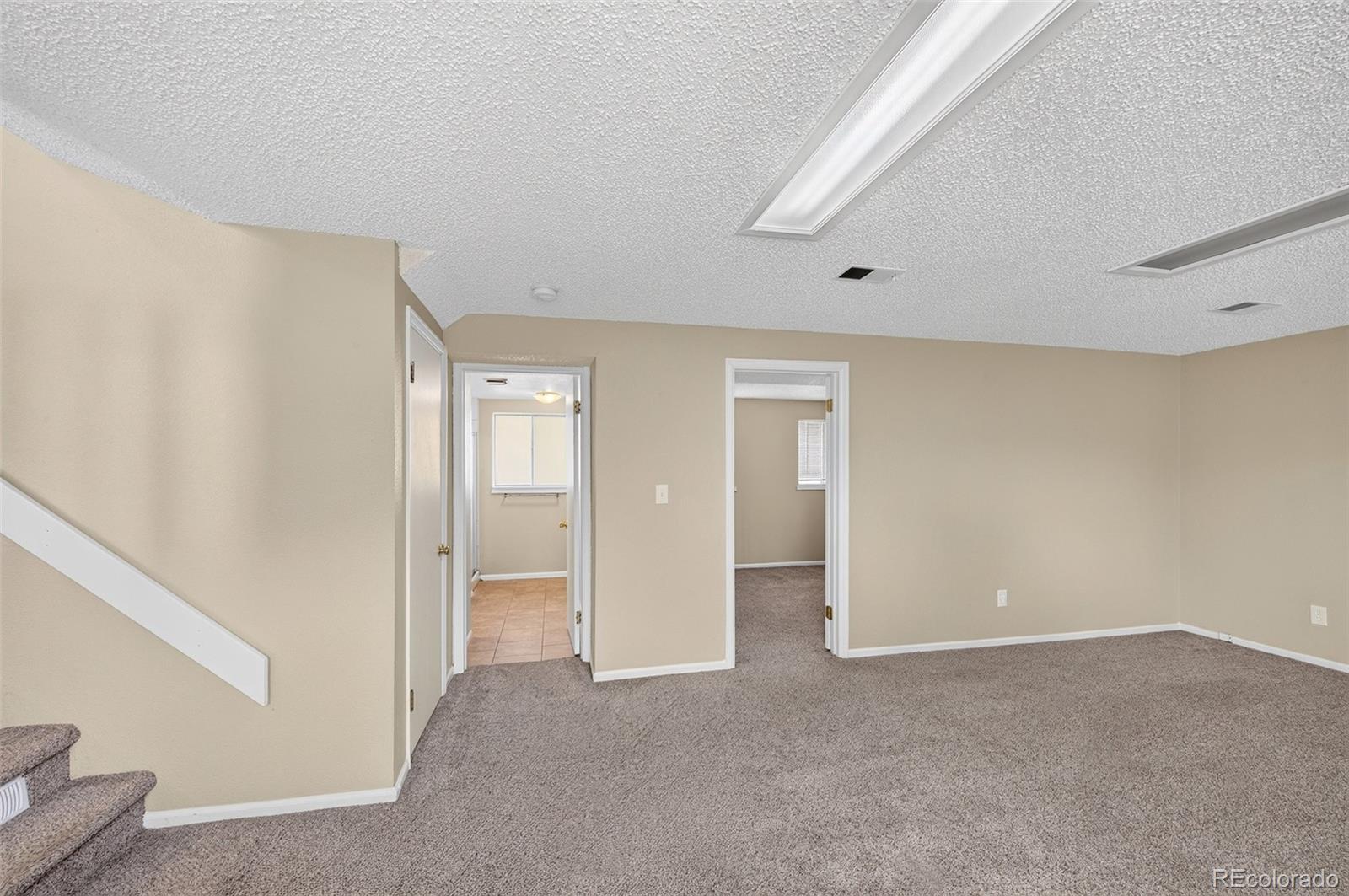 MLS Image #15 for 446 s lima circle,aurora, Colorado