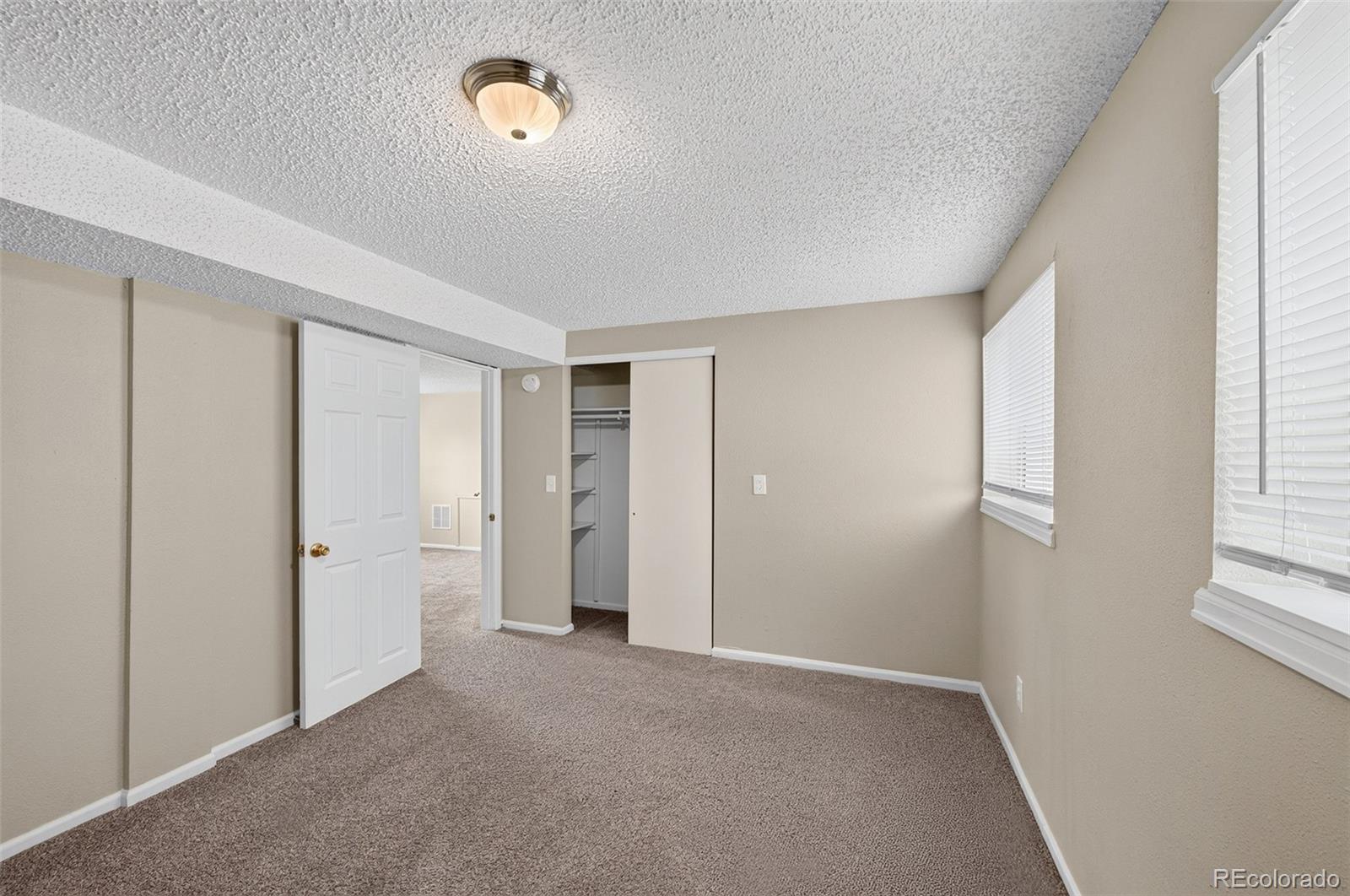 MLS Image #17 for 446 s lima circle,aurora, Colorado