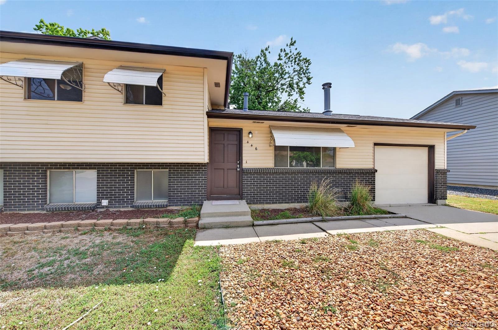 MLS Image #3 for 446 s lima circle,aurora, Colorado