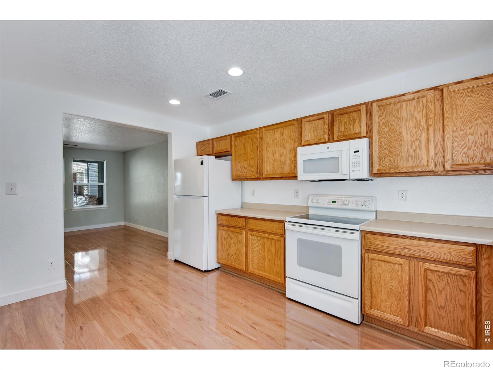 MLS Image #8 for 18917 e 57th place,denver, Colorado