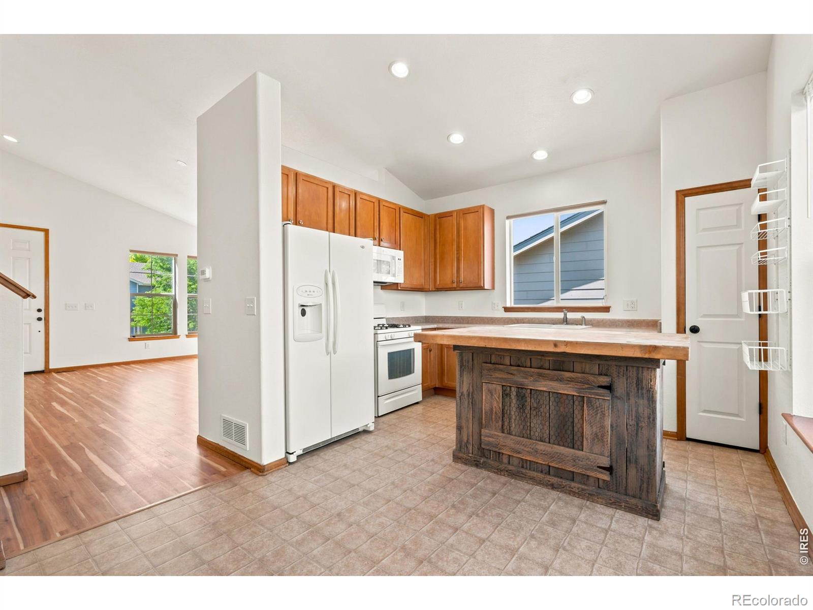 MLS Image #2 for 2808  outrigger way,fort collins, Colorado