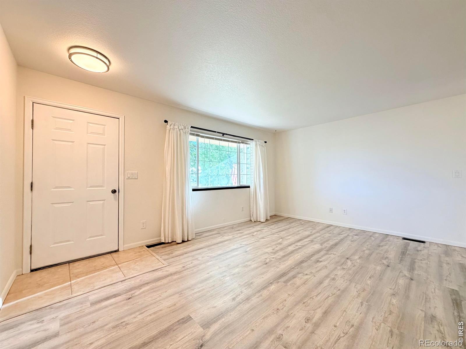 MLS Image #3 for 224  centennial drive,kersey, Colorado