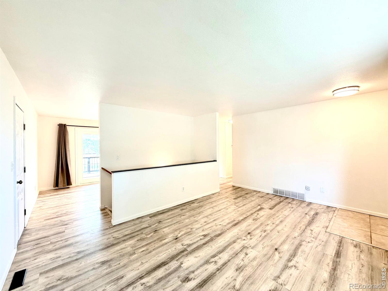 MLS Image #4 for 224  centennial drive,kersey, Colorado