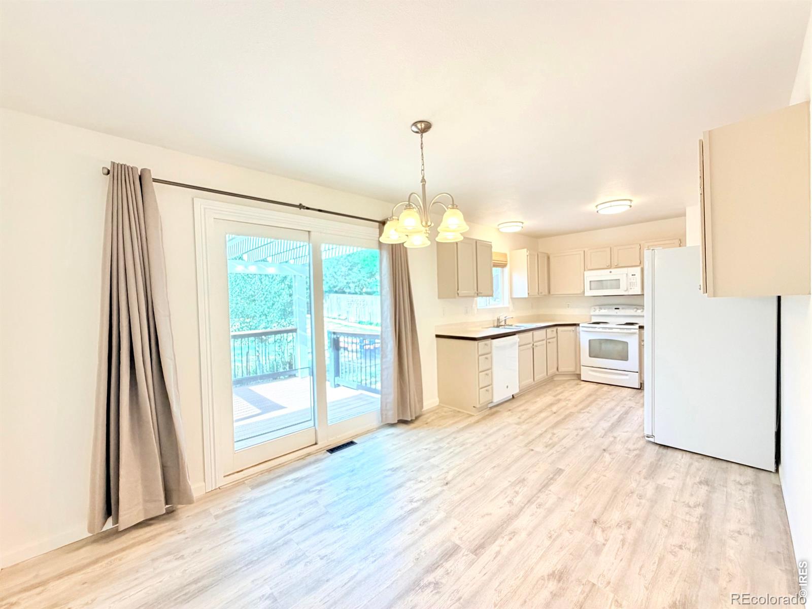 MLS Image #5 for 224  centennial drive,kersey, Colorado