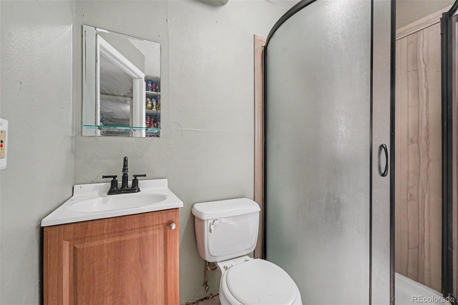 MLS Image #13 for 9755  elizabeth street,thornton, Colorado