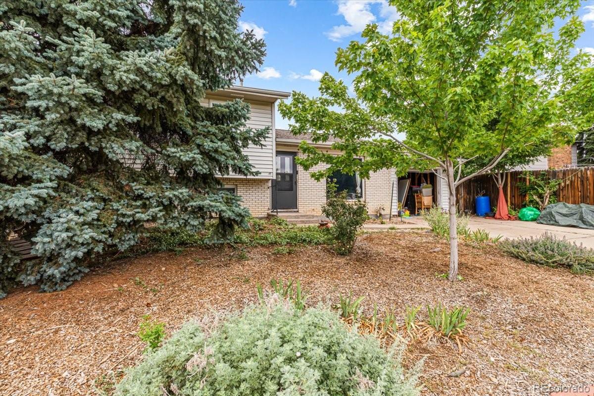 MLS Image #2 for 9755  elizabeth street,thornton, Colorado