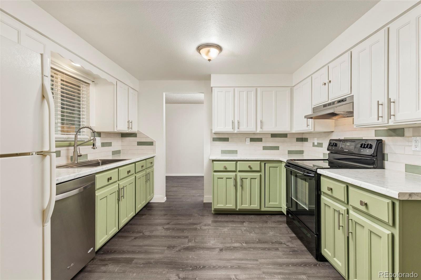 MLS Image #11 for 2313  farisita drive,loveland, Colorado