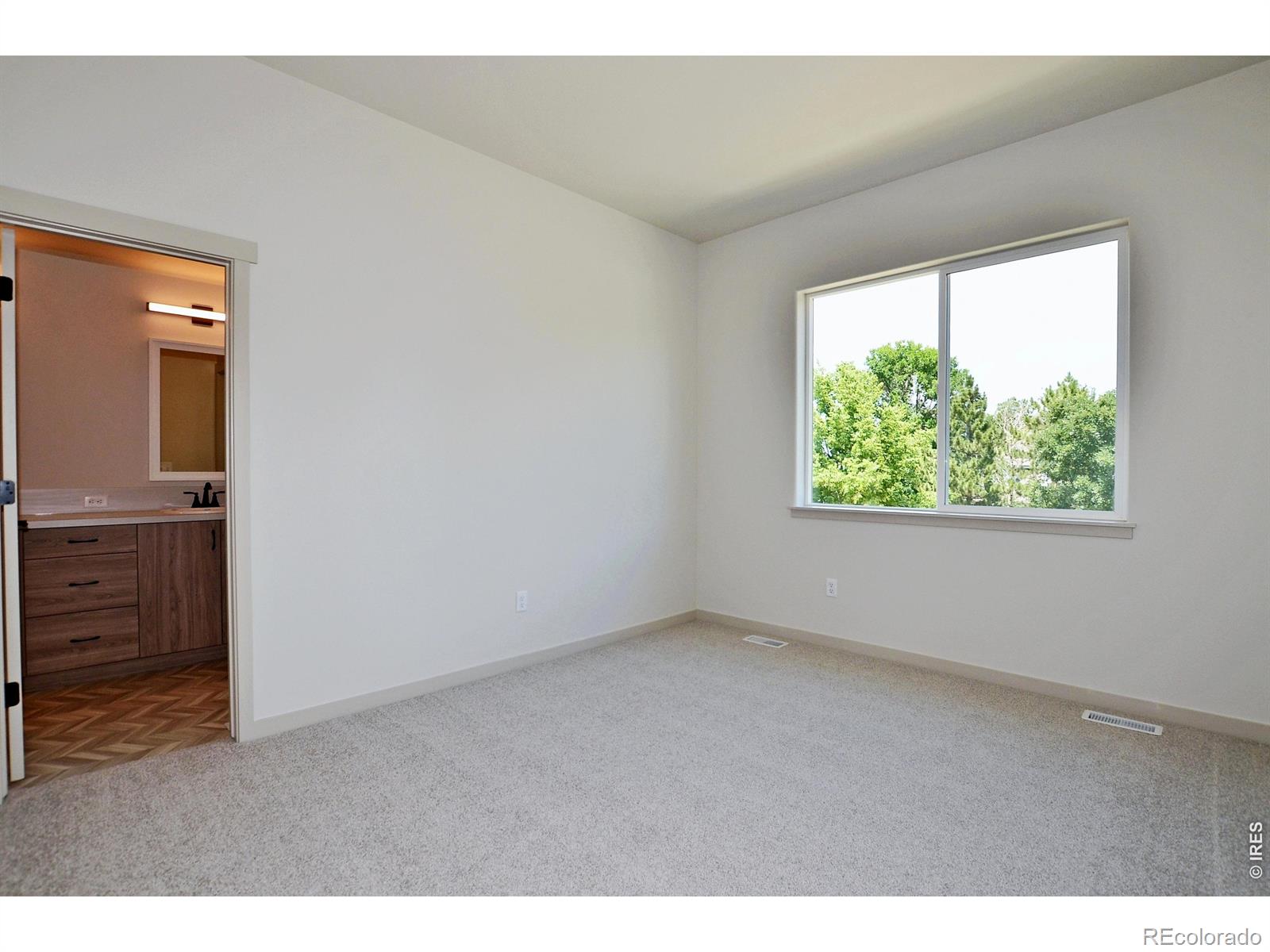 MLS Image #18 for 529 s 10th street,berthoud, Colorado