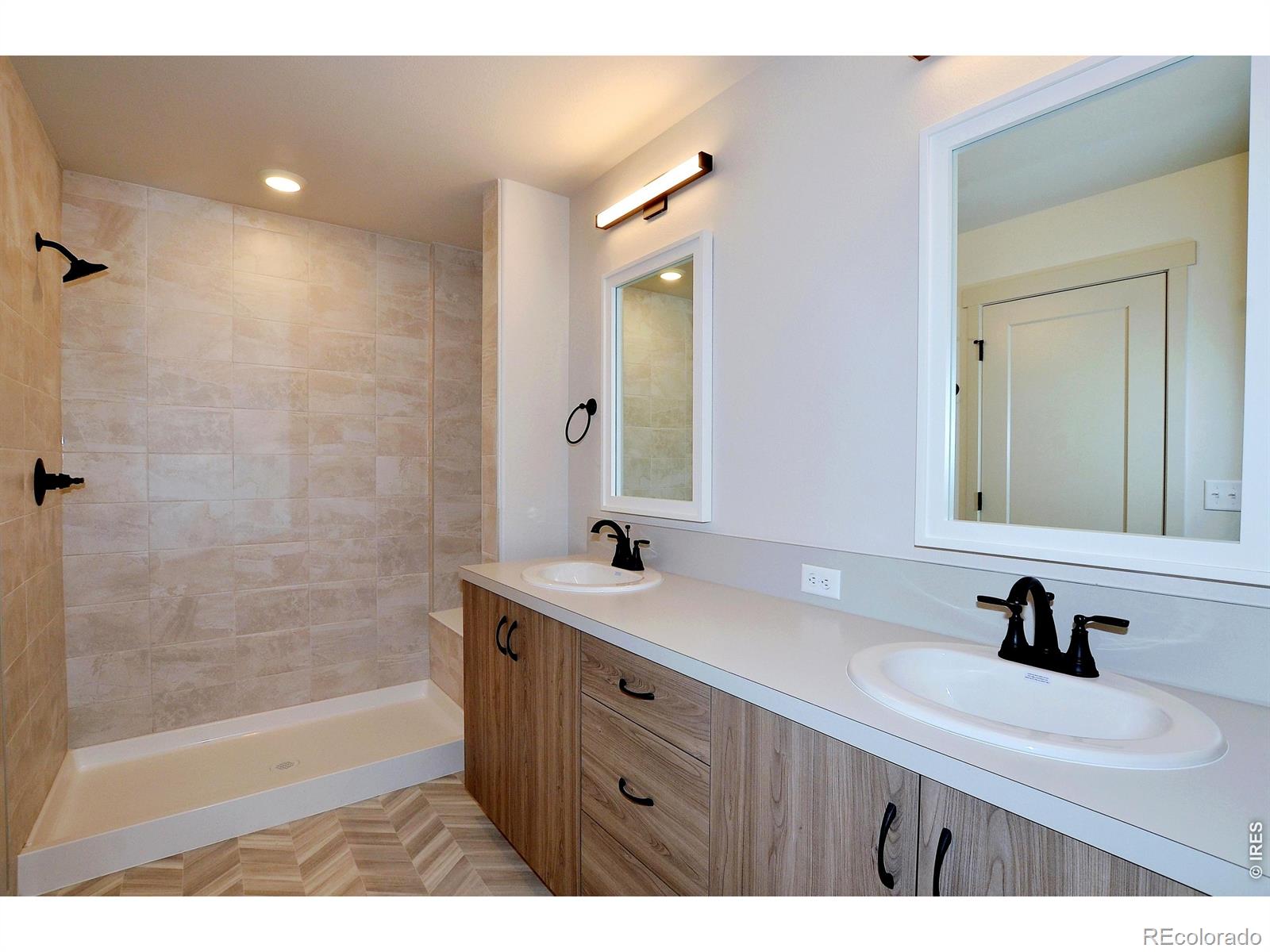 MLS Image #22 for 529 s 10th street,berthoud, Colorado