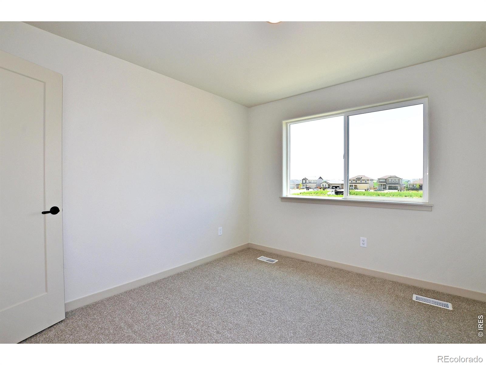 MLS Image #24 for 529 s 10th street,berthoud, Colorado