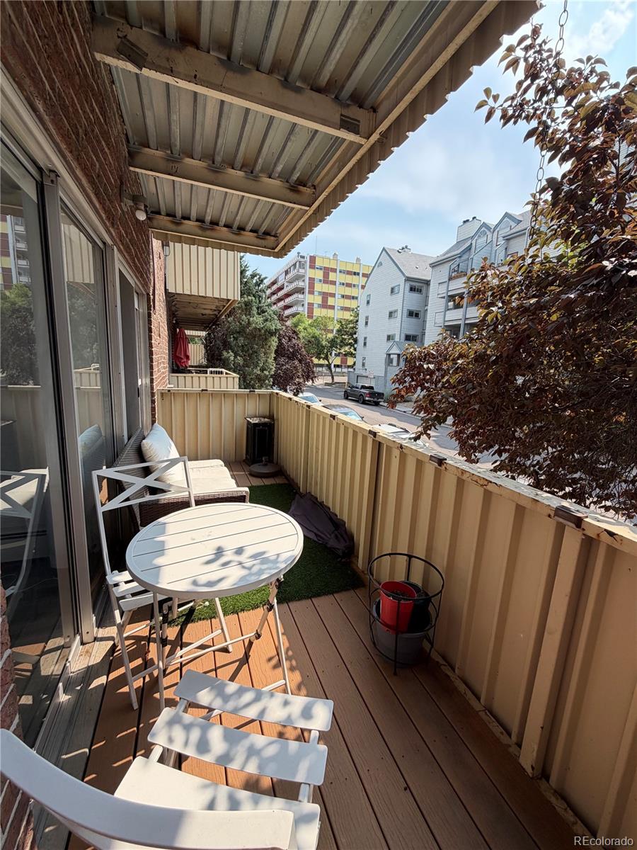 MLS Image #7 for 4110  hale parkway,denver, Colorado