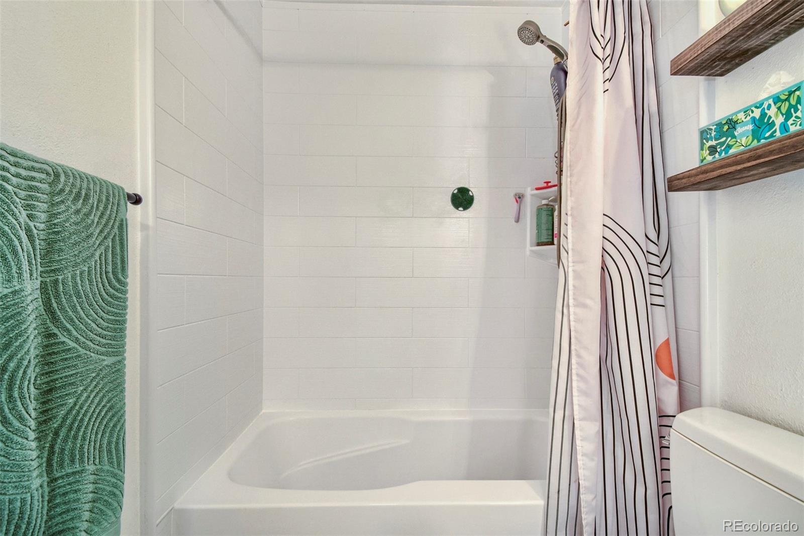 MLS Image #20 for 10946  glencoe place,denver, Colorado