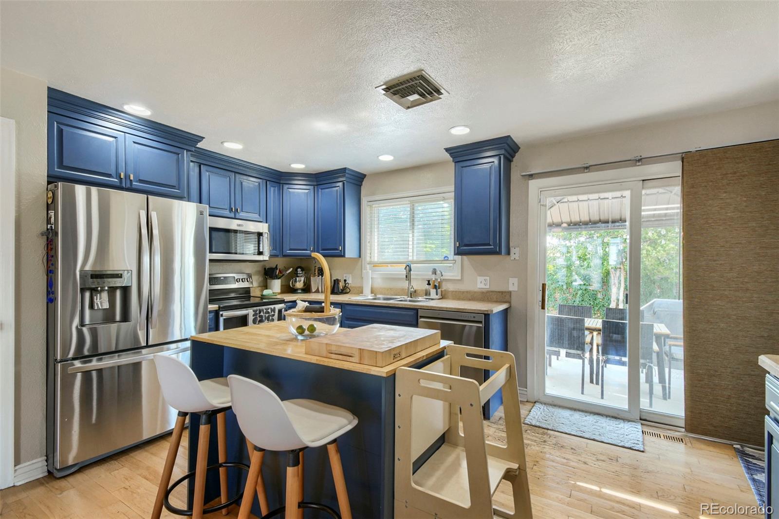 MLS Image #6 for 10946  glencoe place,denver, Colorado