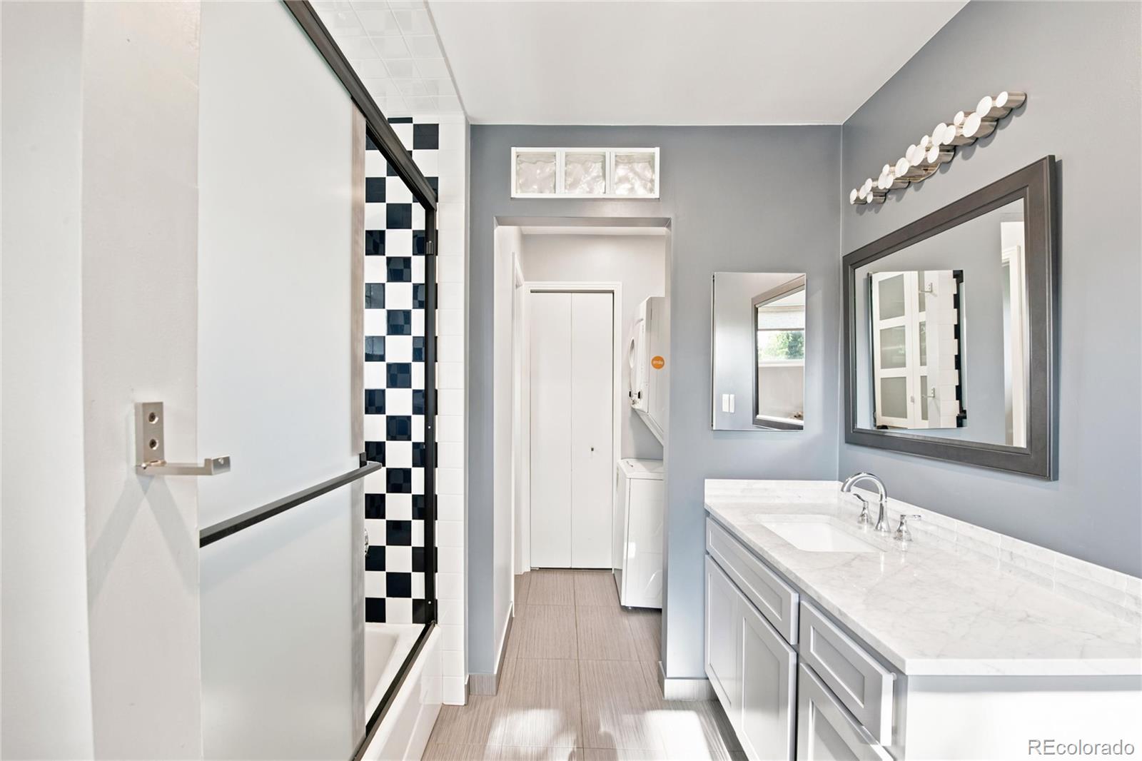 MLS Image #18 for 35  holly street,denver, Colorado