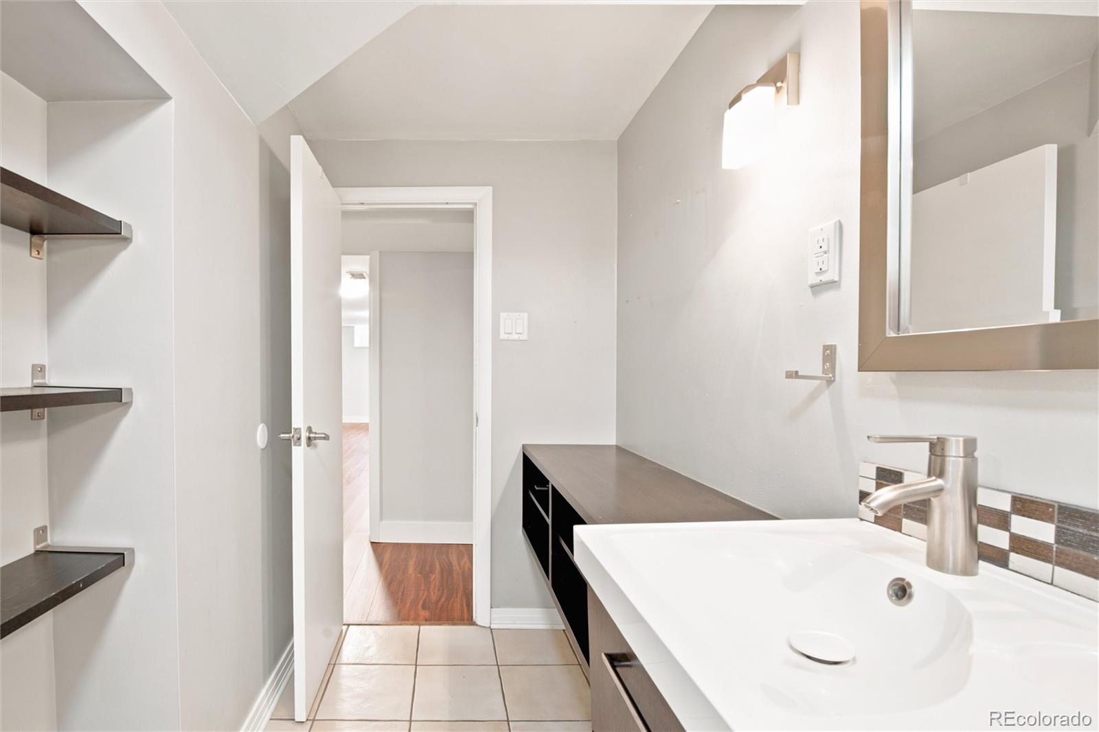 MLS Image #23 for 35  holly street,denver, Colorado