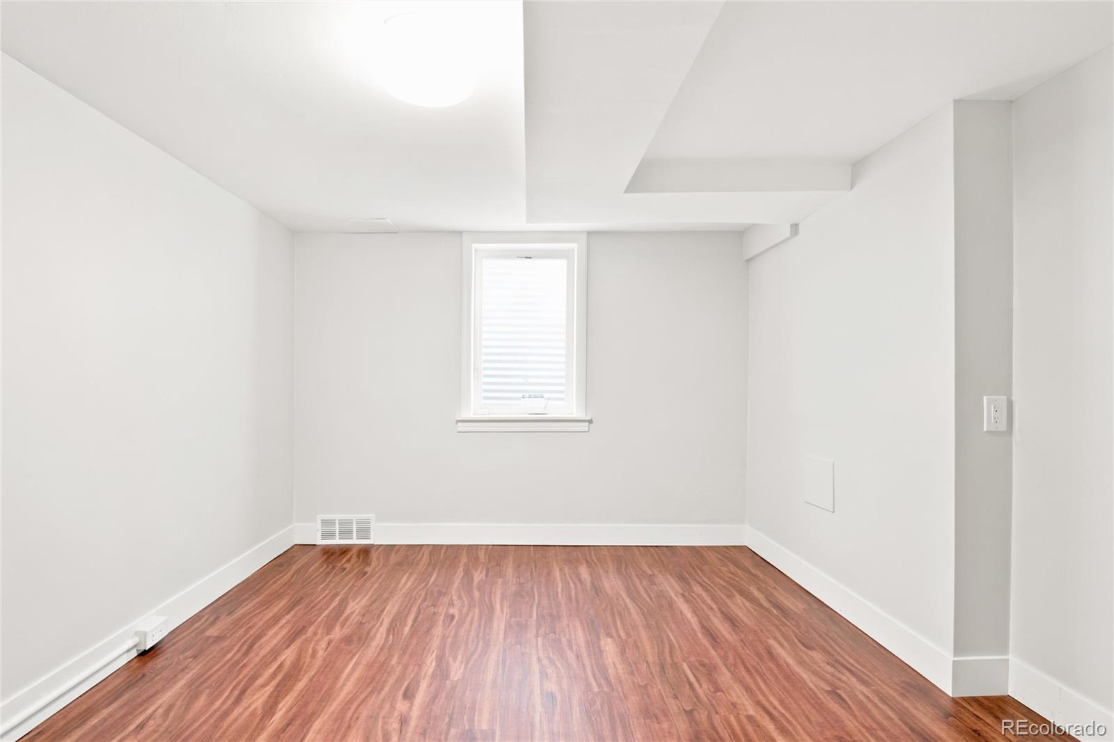 MLS Image #24 for 35  holly street,denver, Colorado