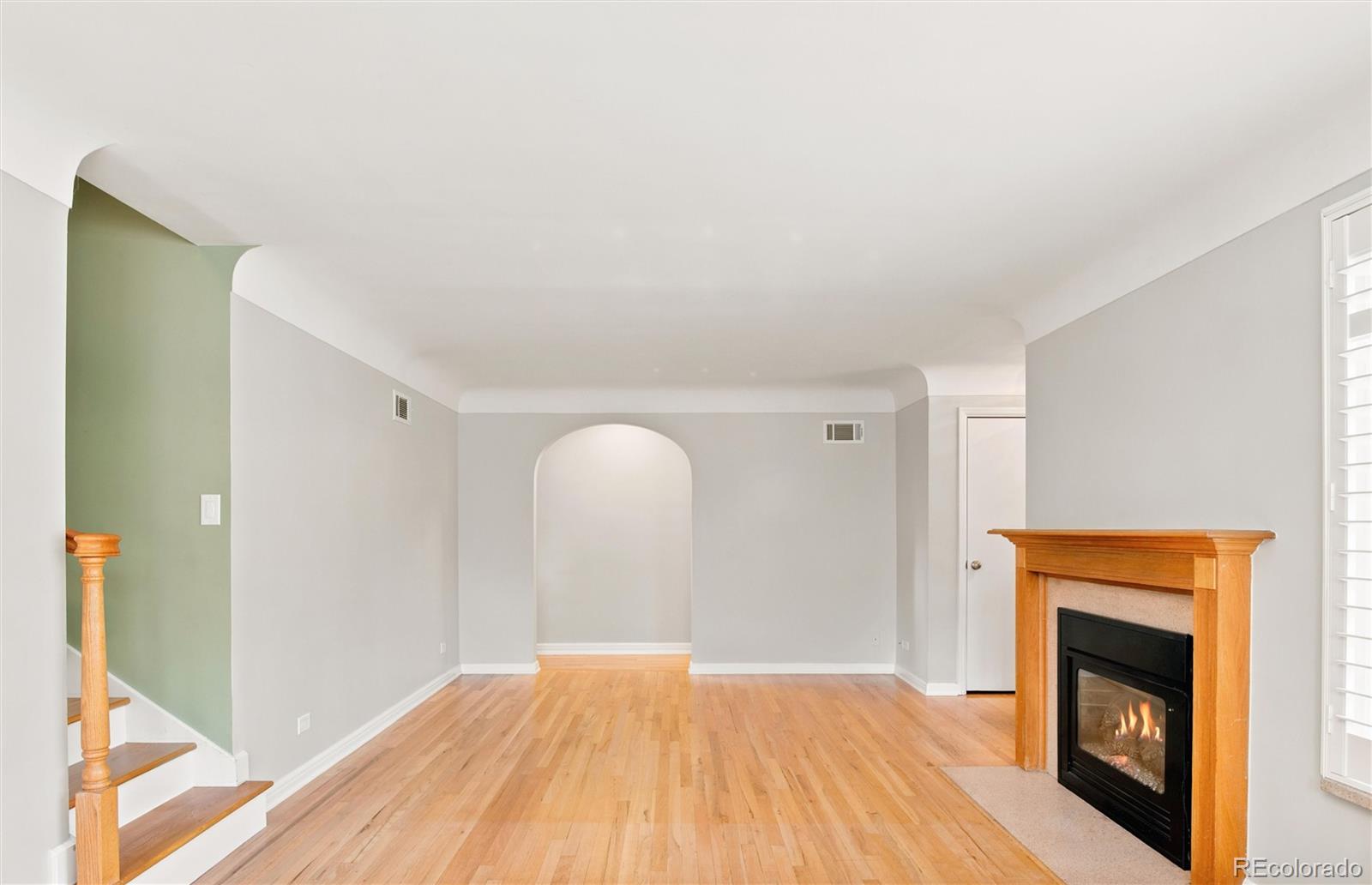 MLS Image #5 for 35  holly street,denver, Colorado