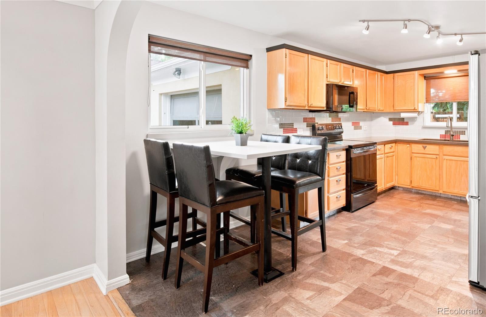 MLS Image #7 for 35  holly street,denver, Colorado