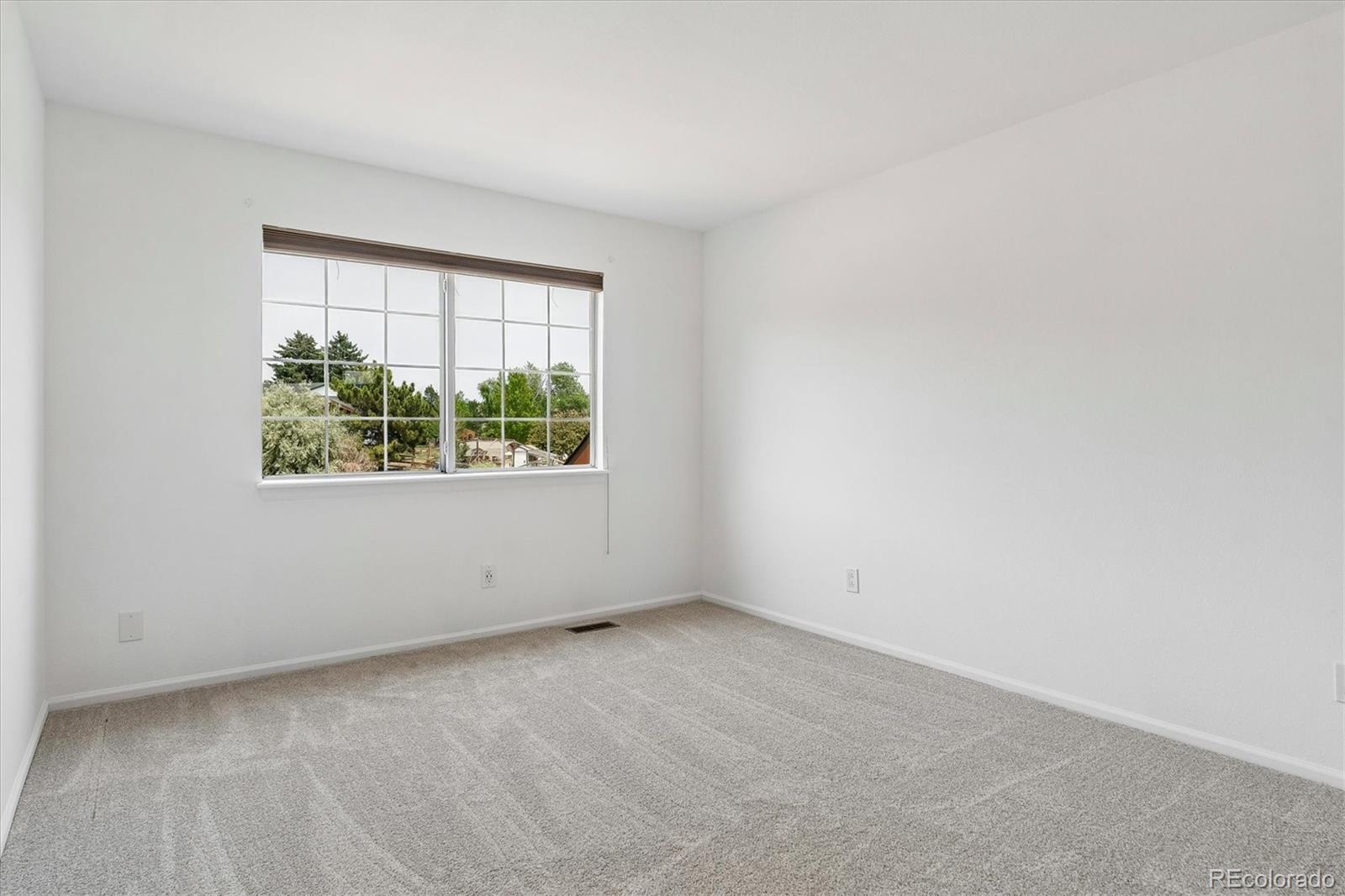 MLS Image #11 for 10557 w maplewood drive,littleton, Colorado