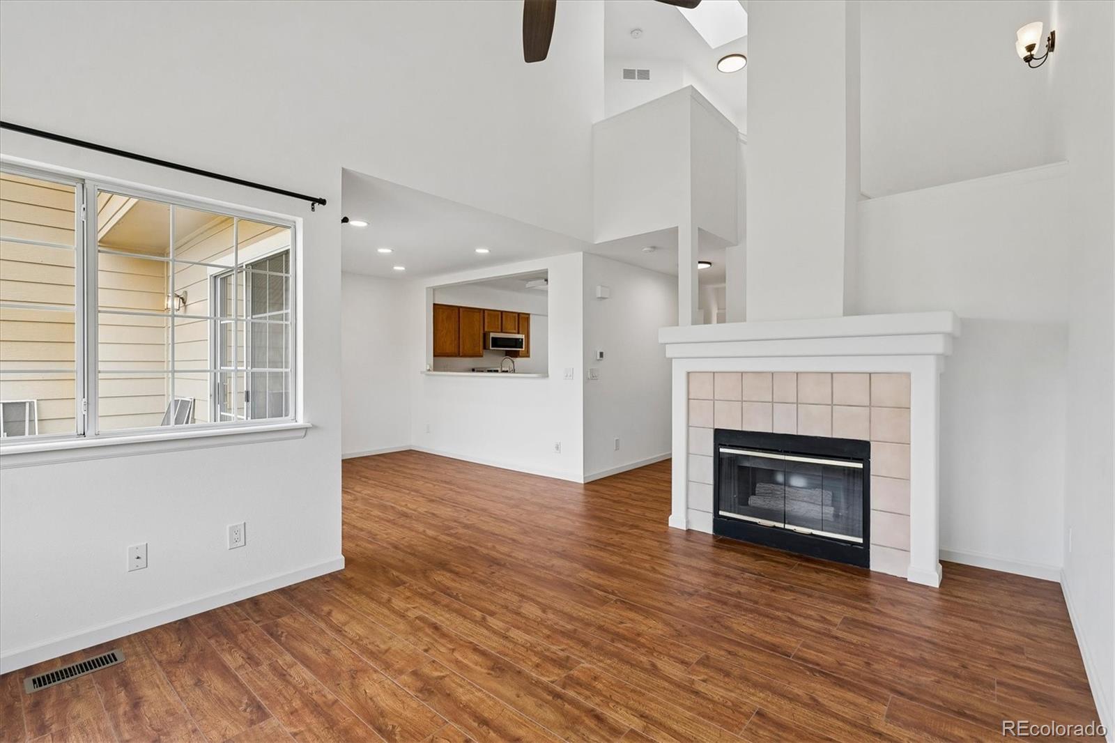 MLS Image #3 for 10557 w maplewood drive,littleton, Colorado