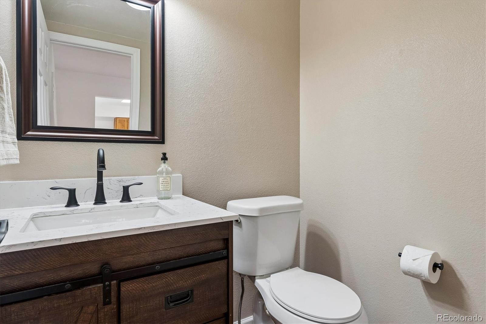 MLS Image #9 for 10557 w maplewood drive,littleton, Colorado
