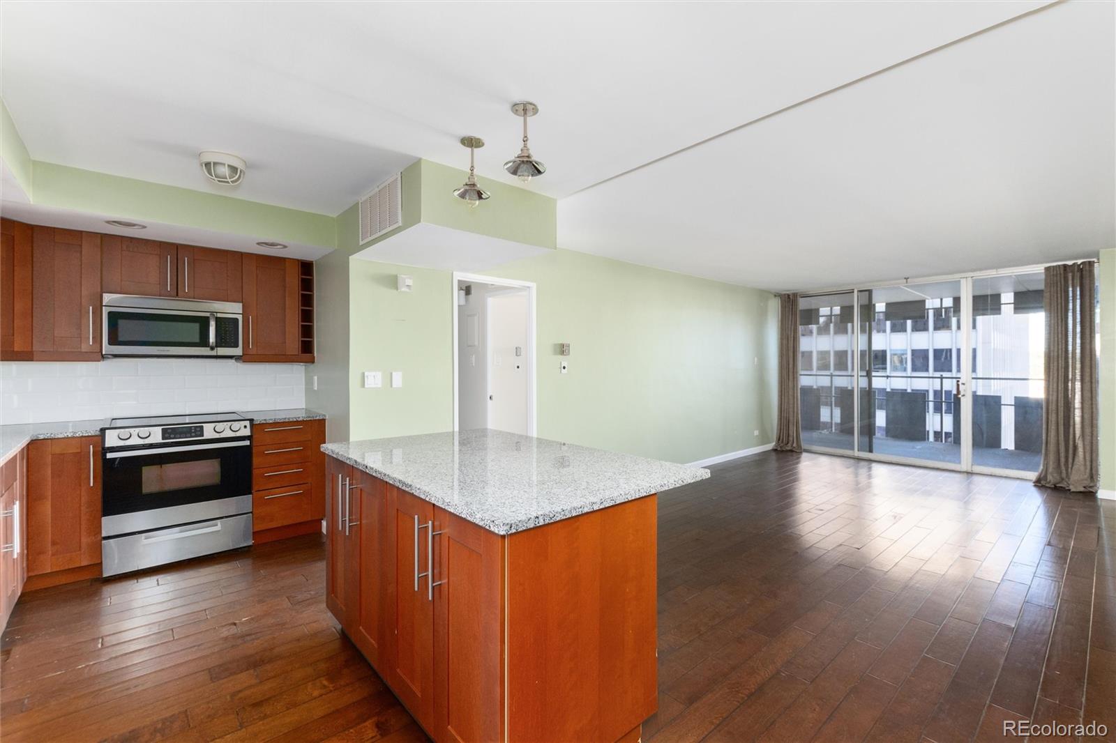 MLS Image #6 for 790 n washington street 706,denver, Colorado