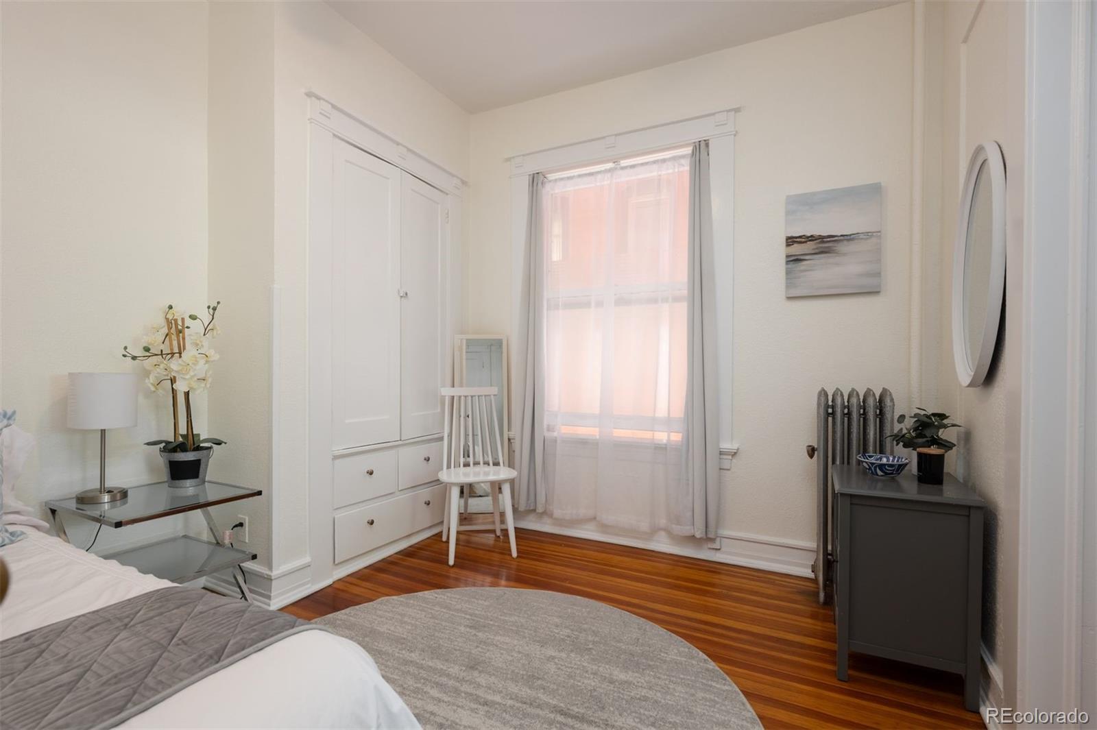 MLS Image #13 for 1266 n emerson street,denver, Colorado