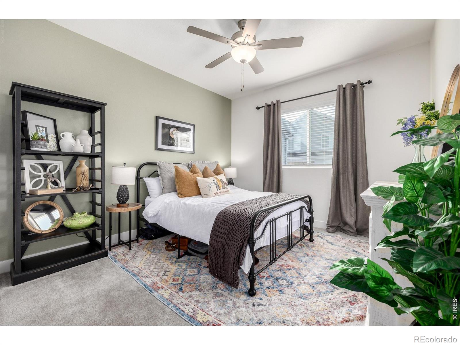MLS Image #12 for 8863  fraser river loop,littleton, Colorado