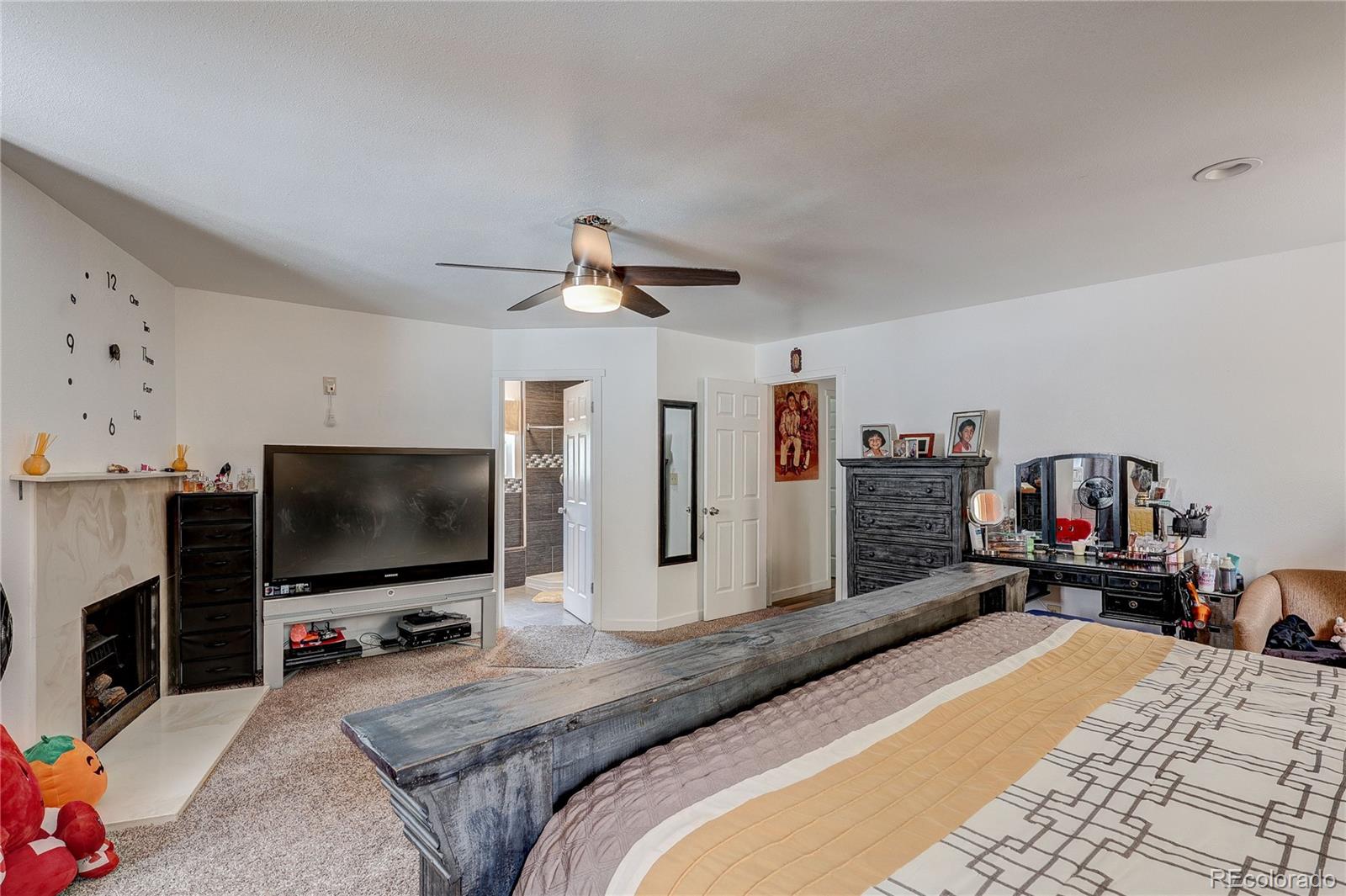MLS Image #18 for 13142 e louisiana avenue,aurora, Colorado