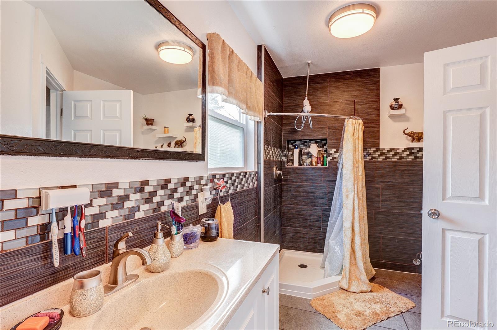 MLS Image #19 for 13142 e louisiana avenue,aurora, Colorado