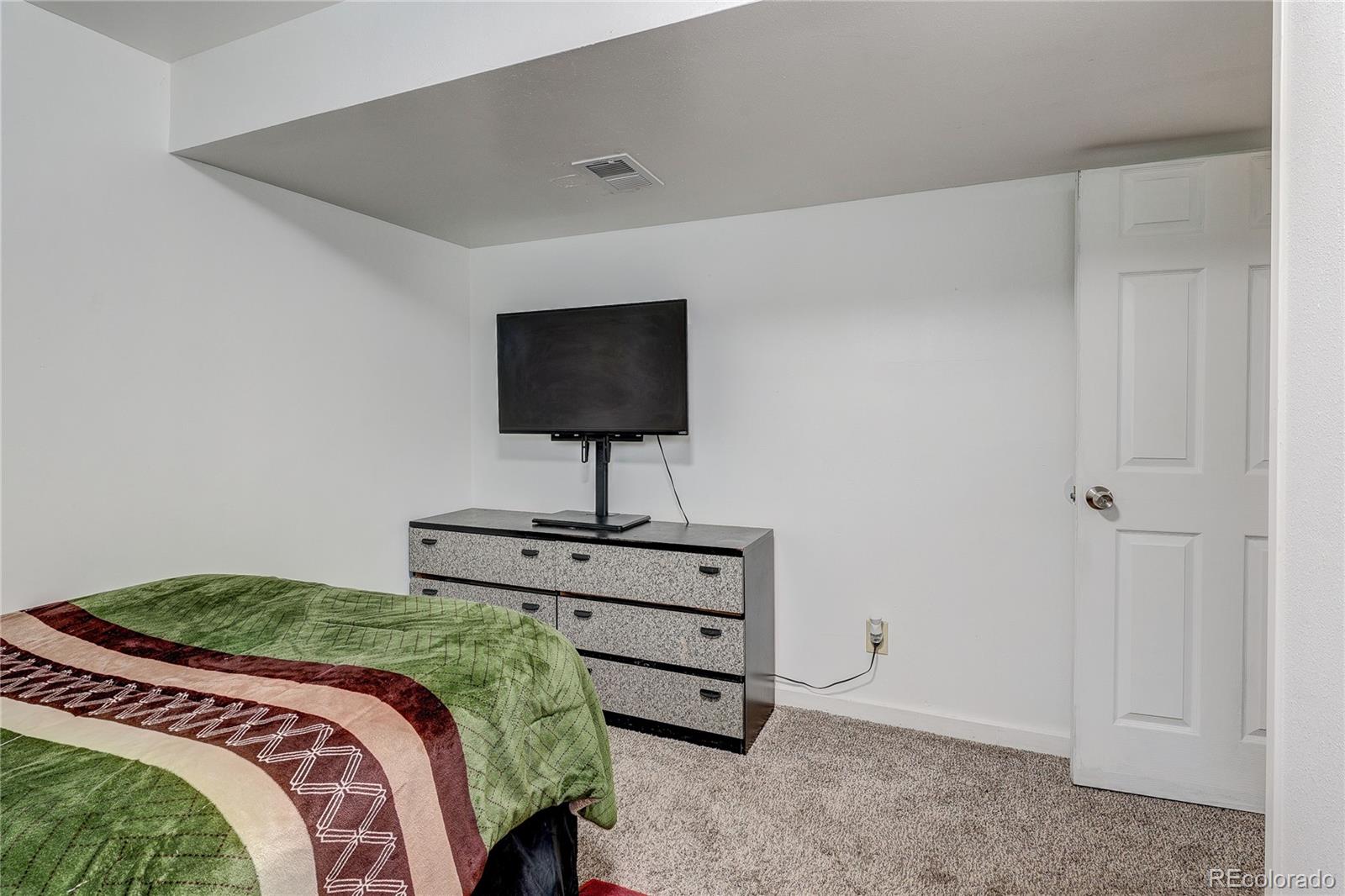 MLS Image #24 for 13142 e louisiana avenue,aurora, Colorado