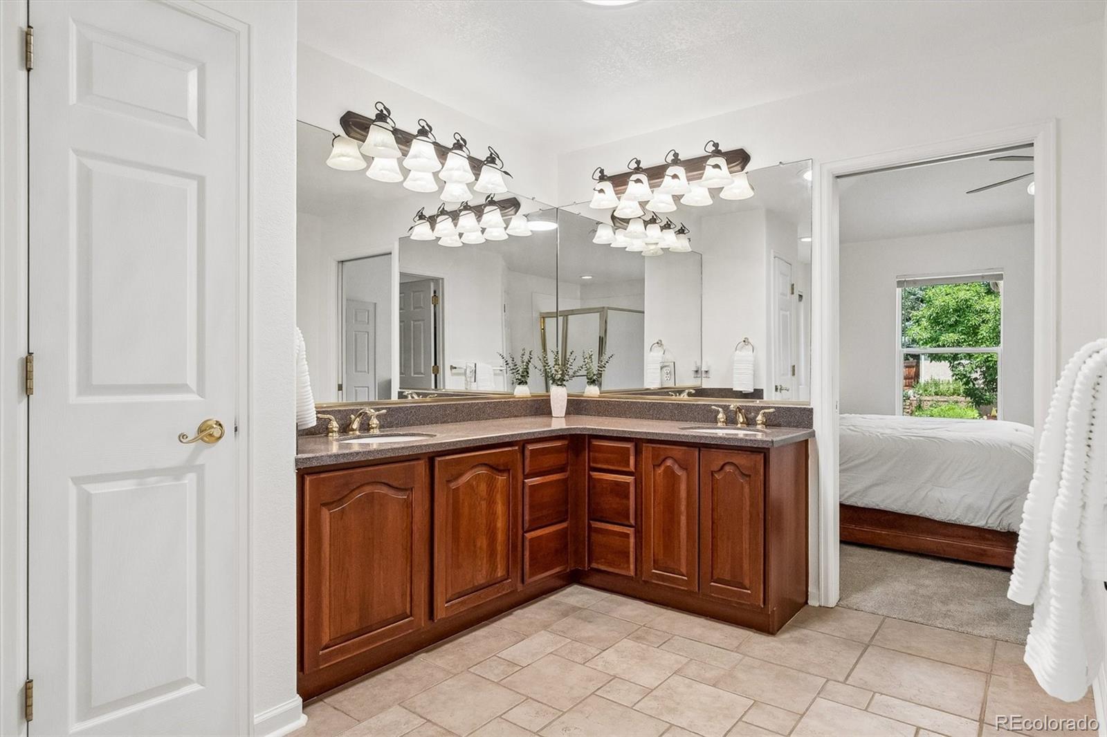 MLS Image #20 for 6129 s newark way,englewood, Colorado