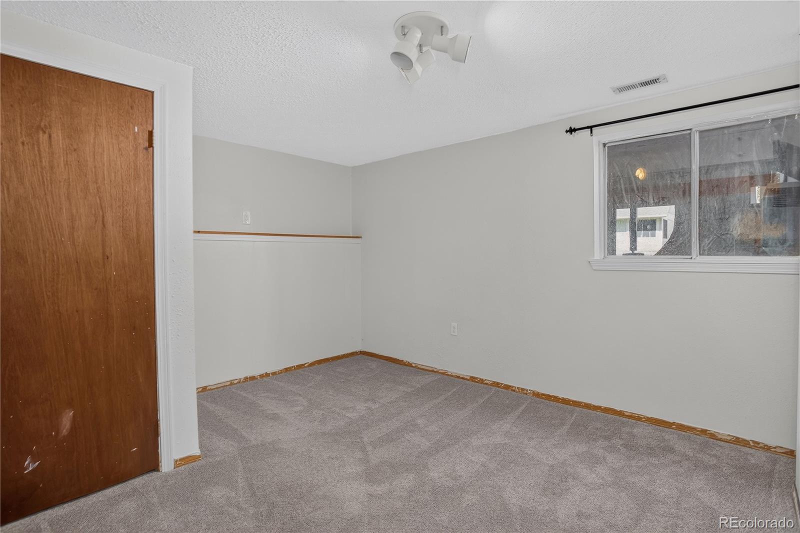 MLS Image #33 for 4916  horseshoe bend street,colorado springs, Colorado