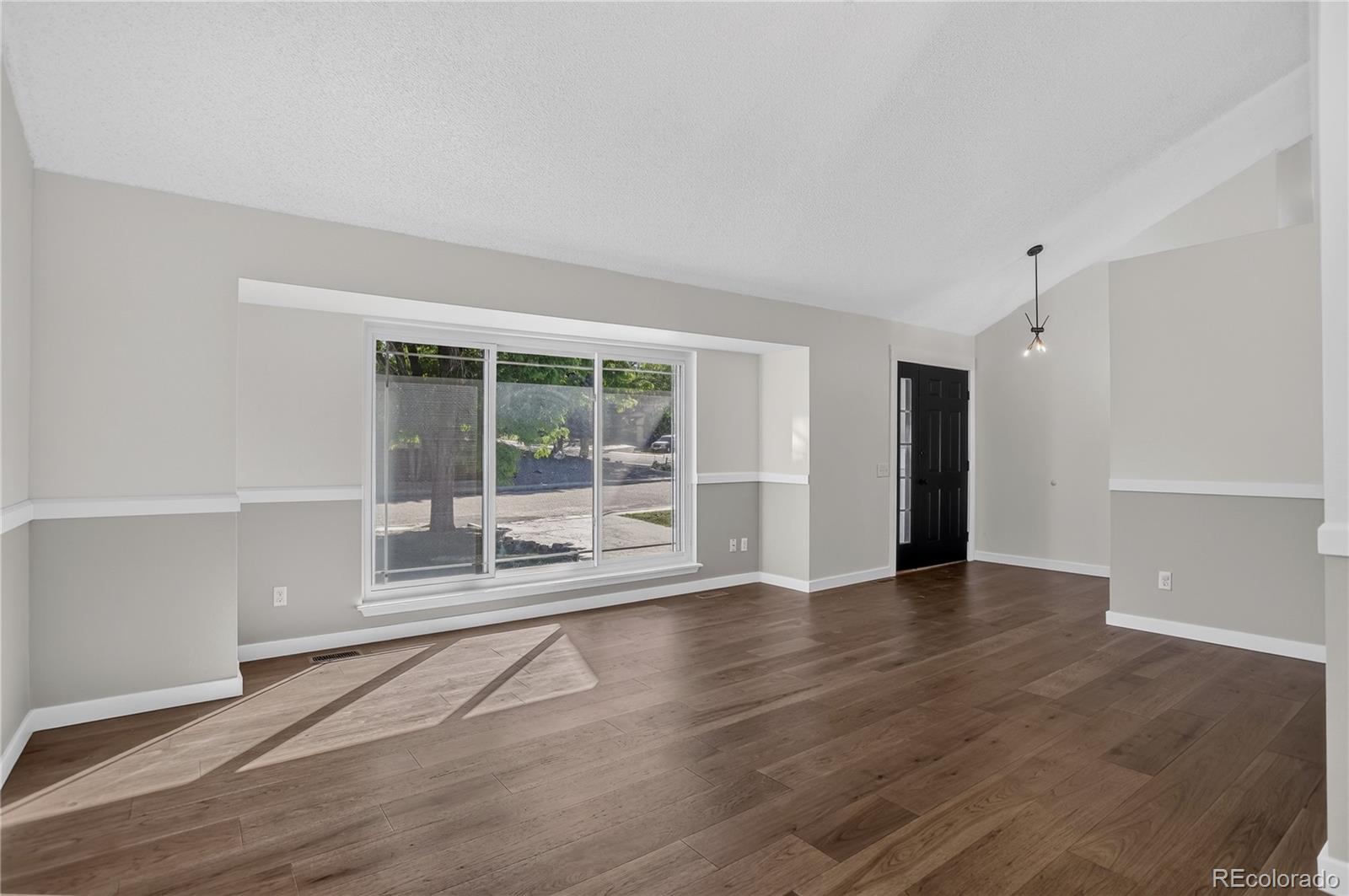 MLS Image #8 for 4916  horseshoe bend street,colorado springs, Colorado