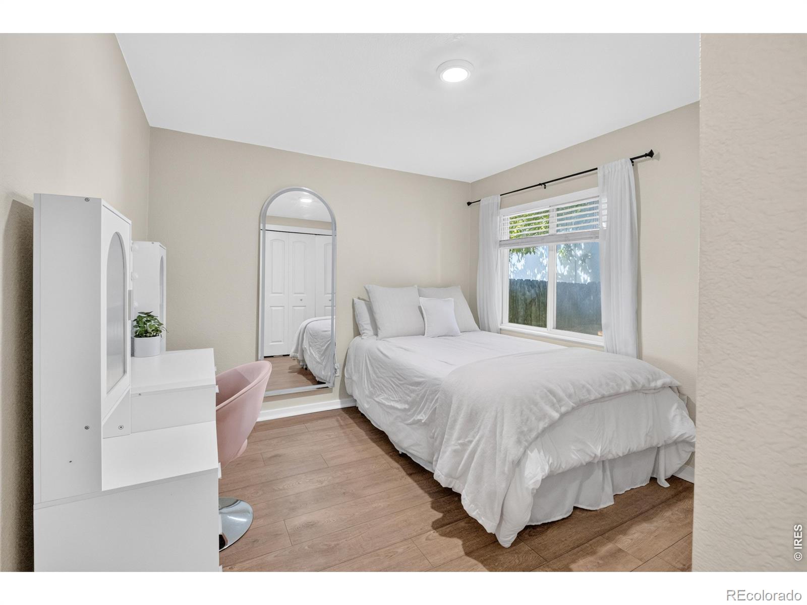 MLS Image #13 for 1057 e 5th street,loveland, Colorado