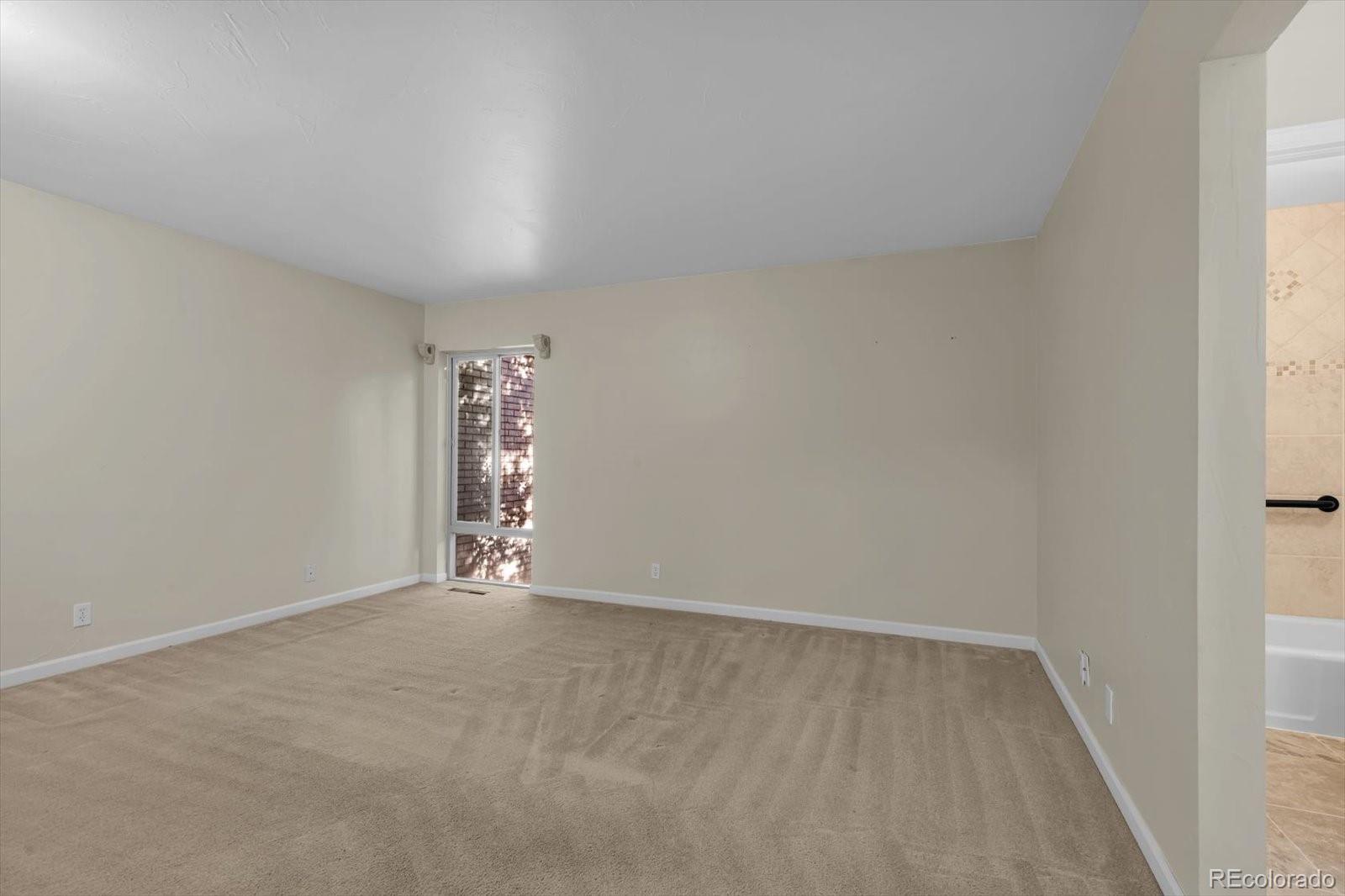 MLS Image #14 for 4663 w ponds circle,littleton, Colorado