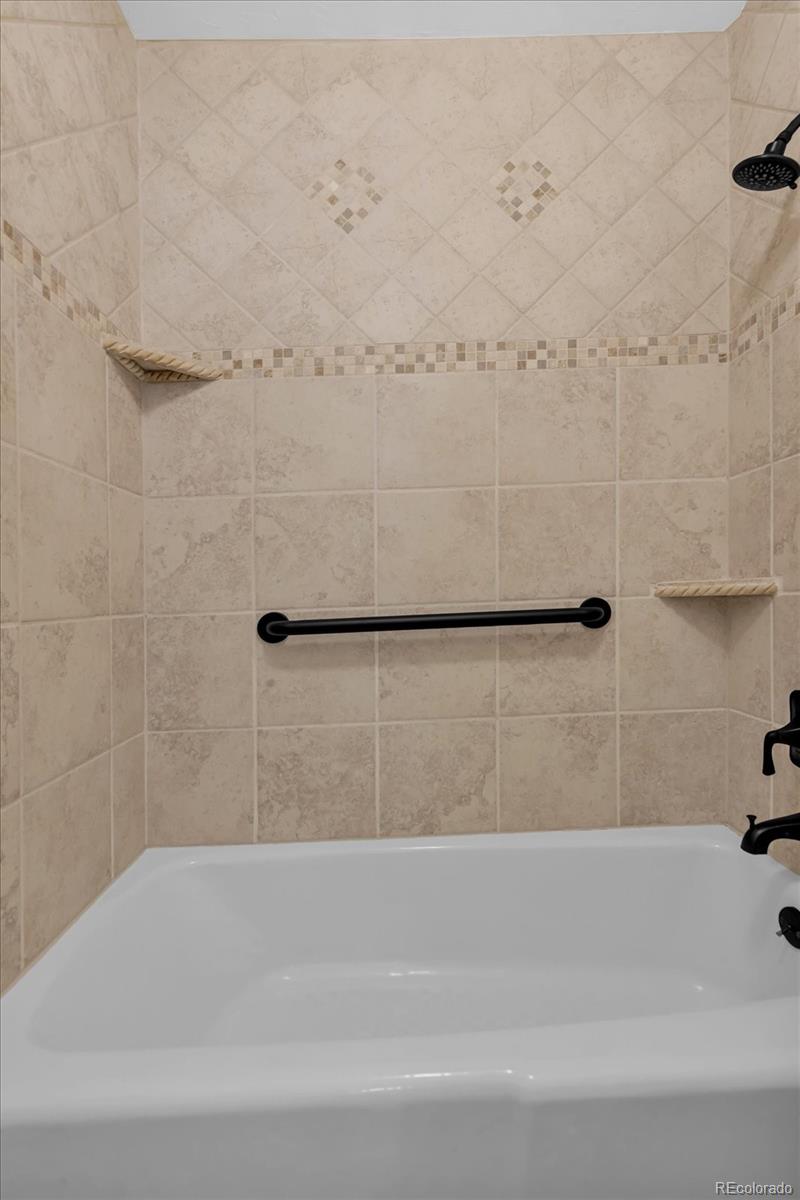 MLS Image #18 for 4663 w ponds circle,littleton, Colorado