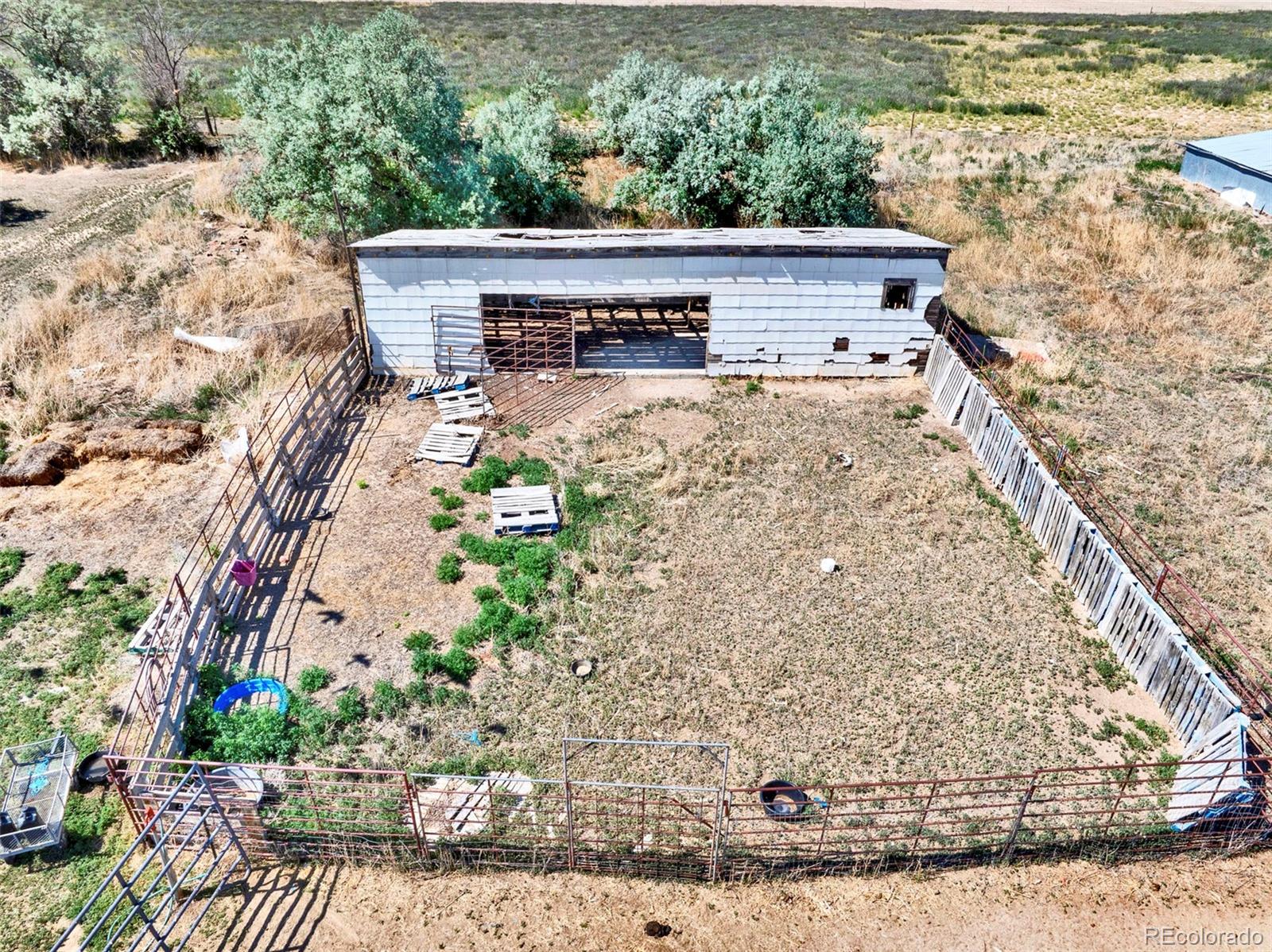 MLS Image #10 for 518  county road 87 ,roggen, Colorado