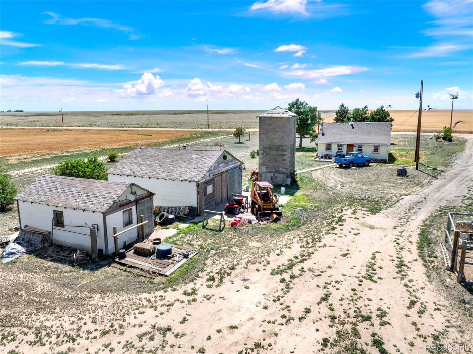 MLS Image #4 for 518  county road 87 ,roggen, Colorado
