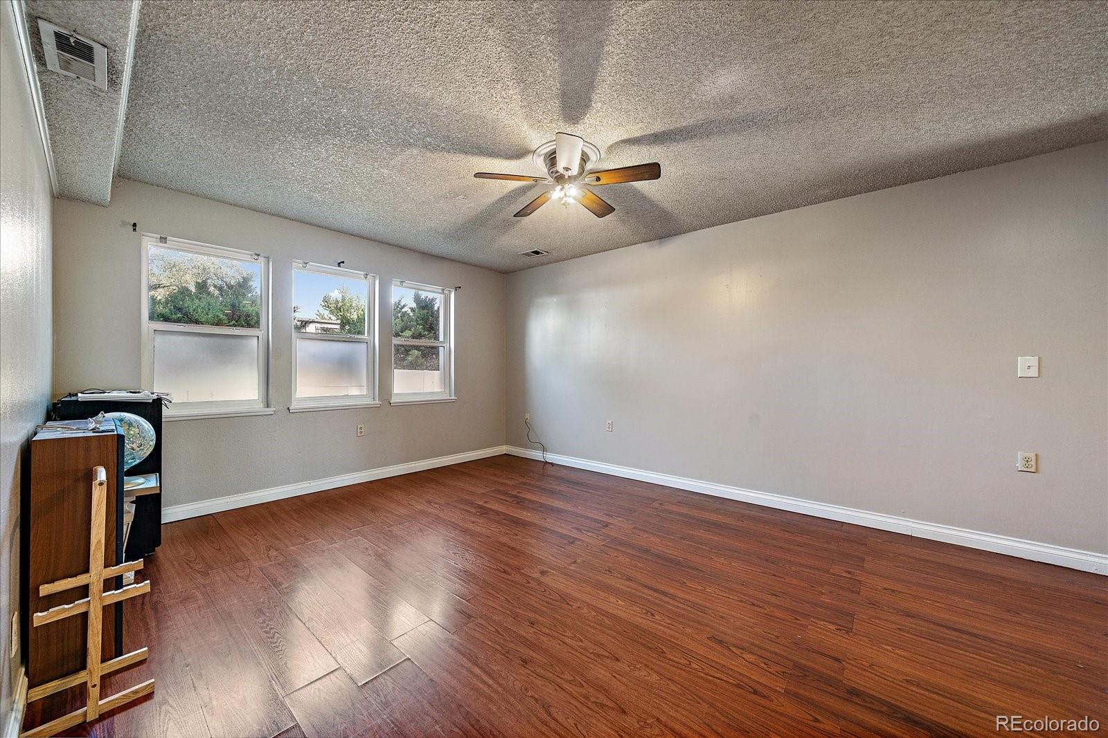 MLS Image #17 for 5042  scranton street,denver, Colorado