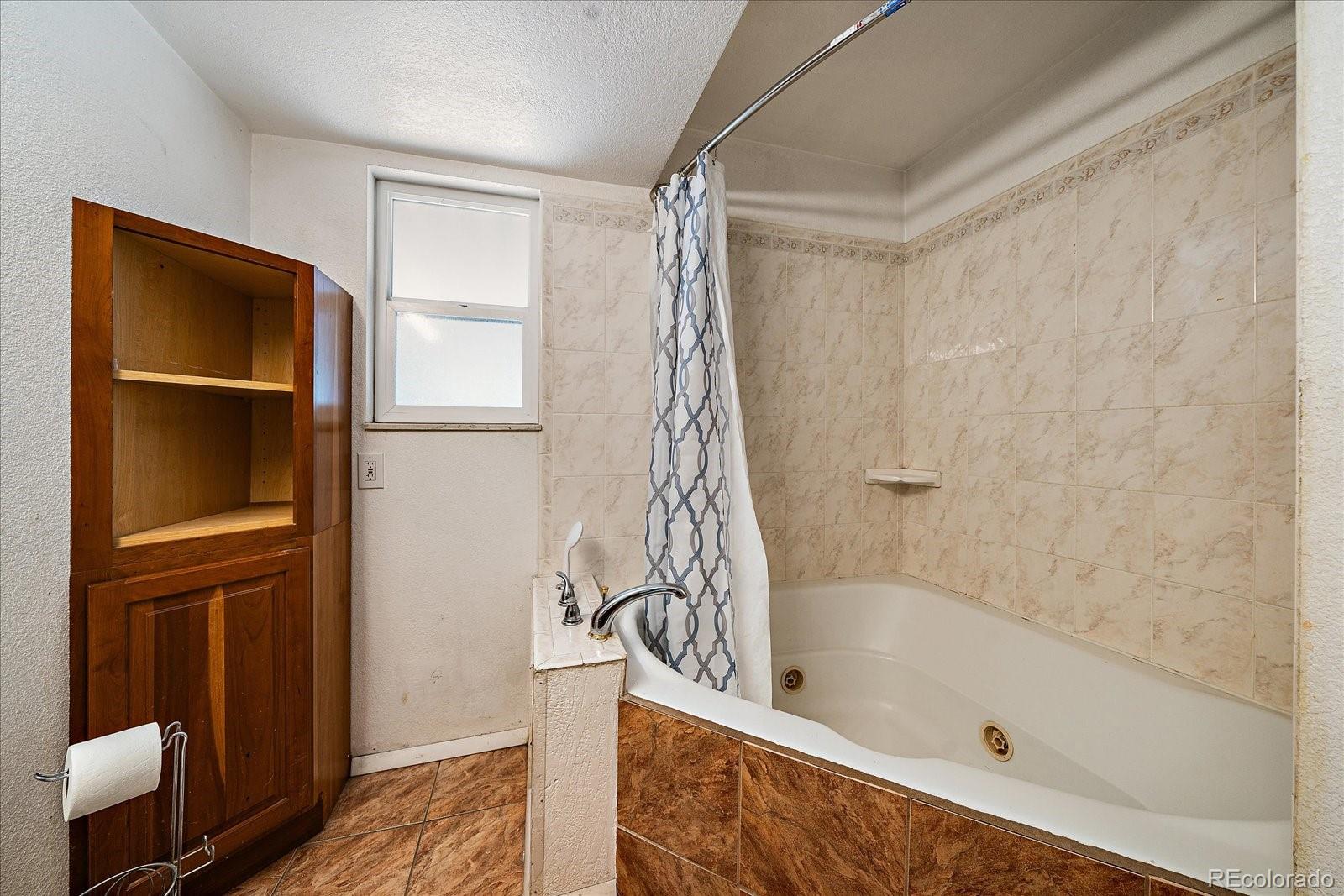 MLS Image #19 for 5042  scranton street,denver, Colorado