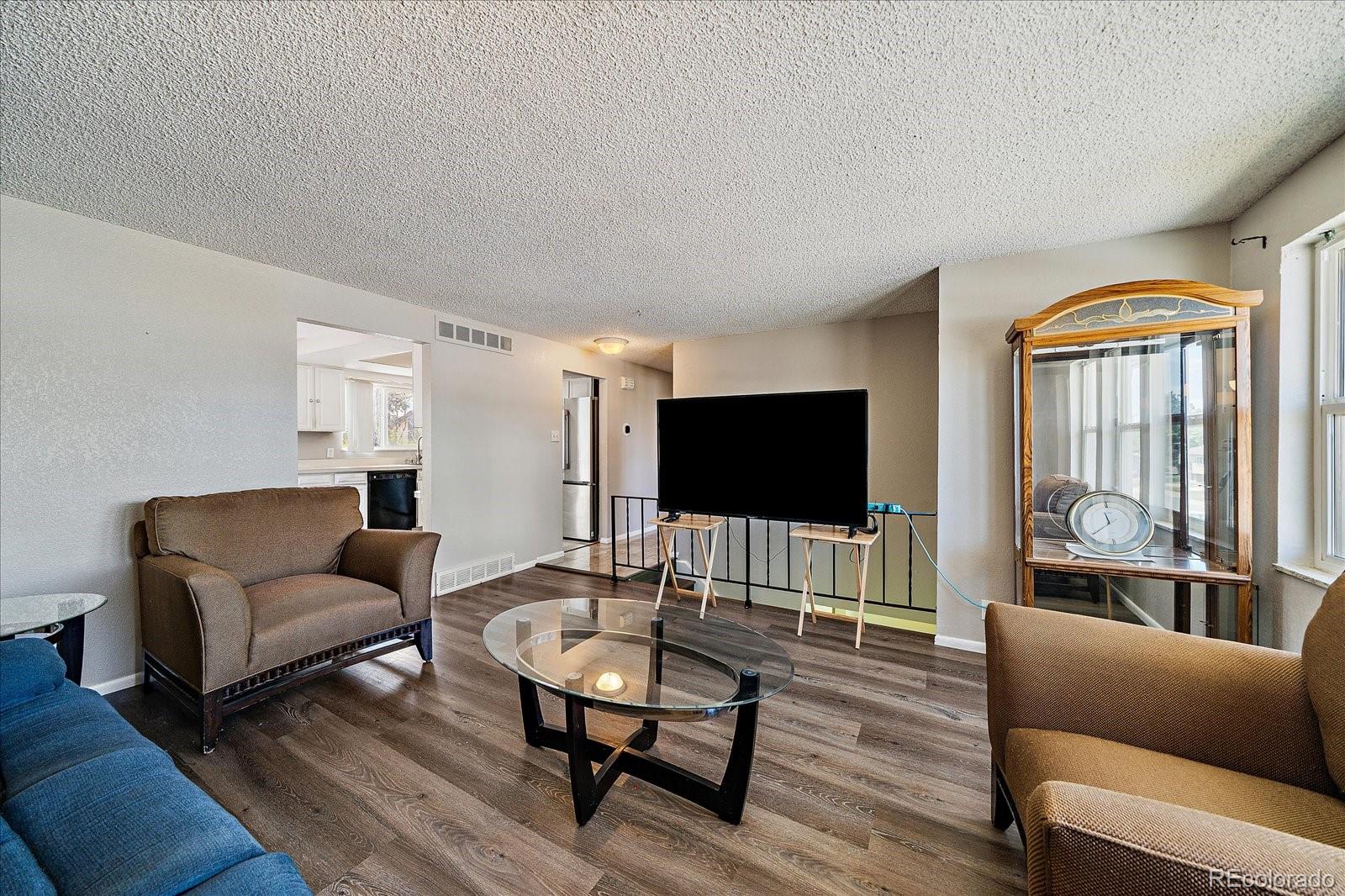 MLS Image #4 for 5042  scranton street,denver, Colorado