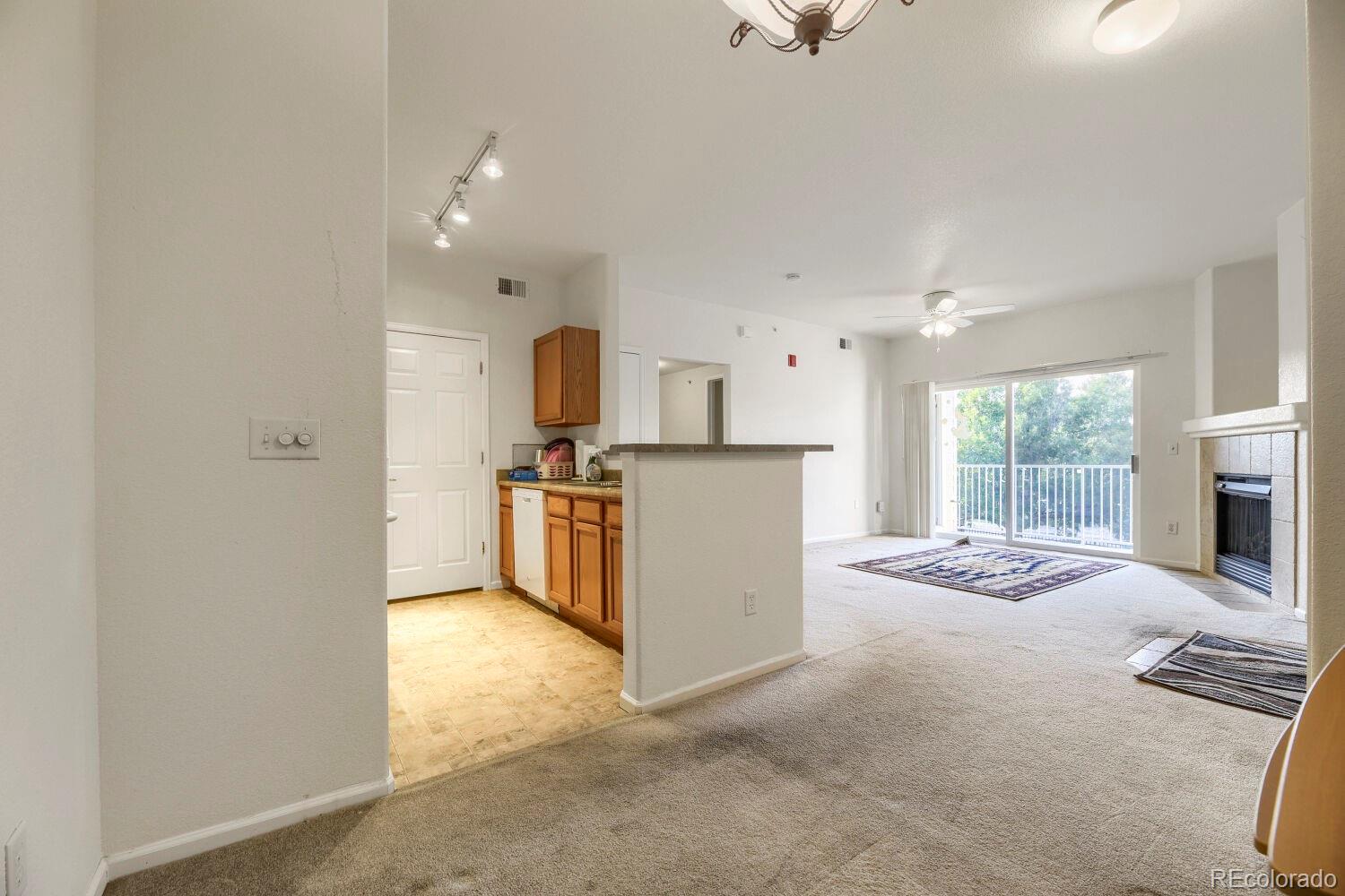 MLS Image #7 for 15700 e jamison drive 2-206,englewood, Colorado